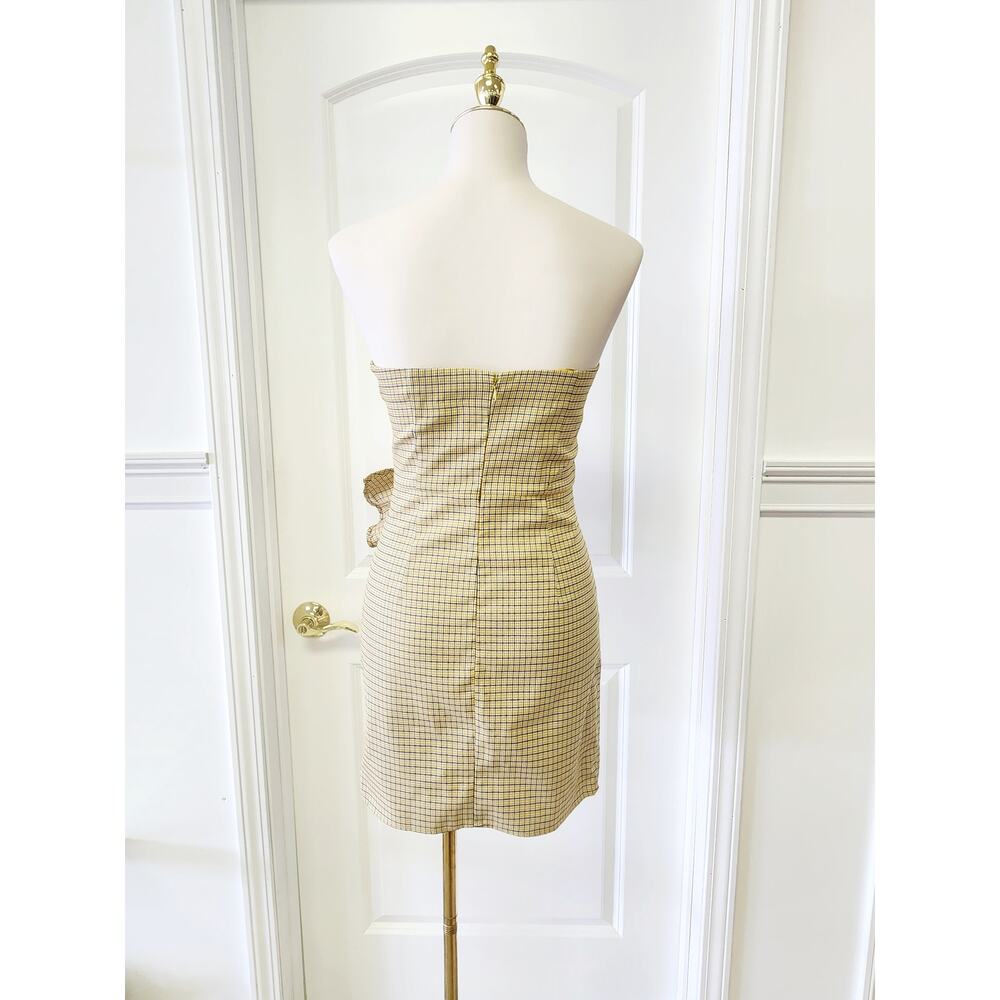 Beautiful Plaid Side Ruffle Dress - Picture 6 of 6